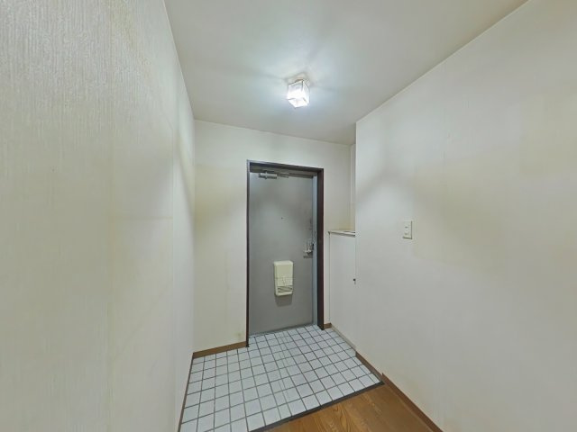アバンテ岡山壱番館の玄関