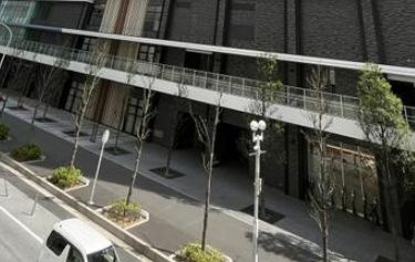 津田沼ザ・タワーのエントランス