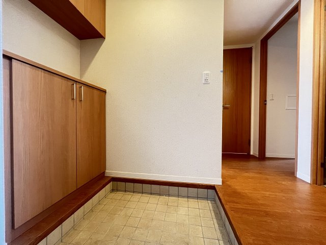 シャーメゾン安満の玄関