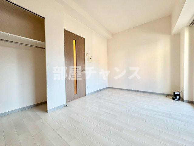 FLAT12の寝室