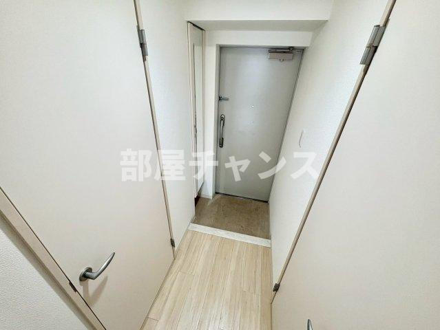 モン ヨイーエの玄関