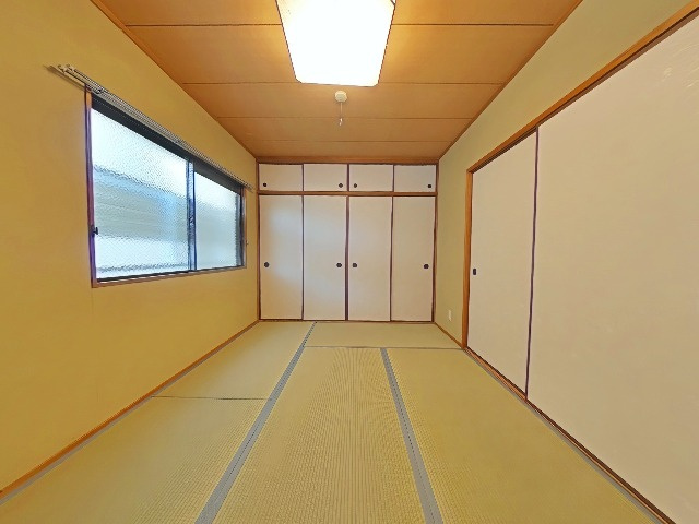宮山ローズハイツの和室
