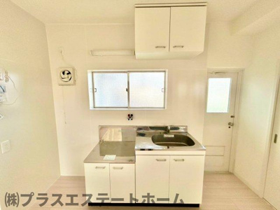 【居間・リビング】 | メビウス駒が林レジデンス