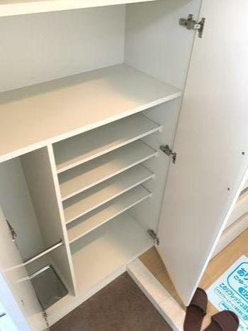 プライマル笹塚の玄関