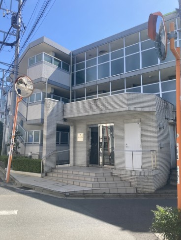 メイリリー経堂（旧リージア経堂三丁目）