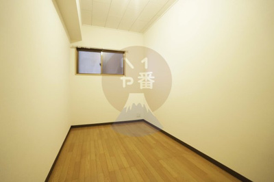 【和室】 | フォーレスト城北B棟 | フローリングだけでなく、和室もあります　※参考写真です