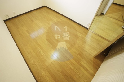 【その他】 | フォーレスト城北B棟 | 床です　※参考写真です