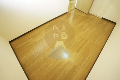 【その他】 | フォーレスト城北B棟 | 床です　※参考写真です