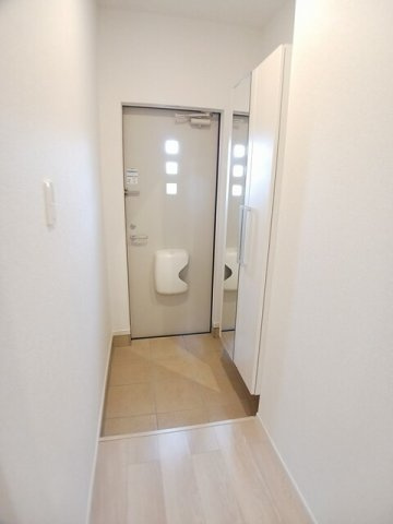 ハマメリースの玄関