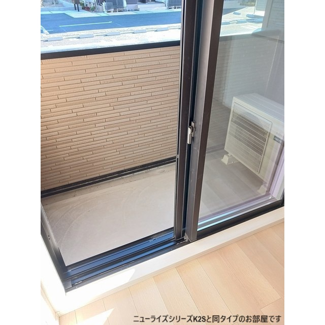 岐阜市領下のアパートのバルコニー