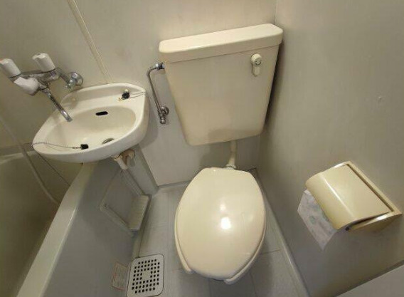 【トイレ】 | CASA滝王子 | トイレです