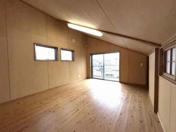 宮崎市宮の元町・中古戸建の洋室