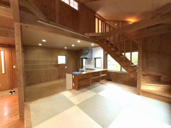 宮崎市宮の元町・中古戸建の居間・リビング