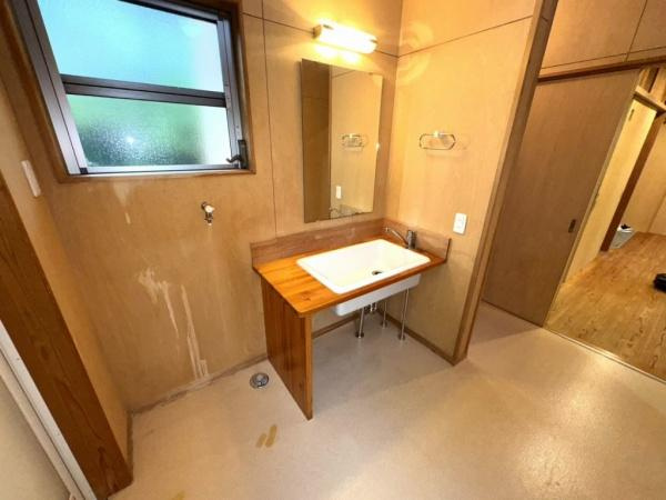 宮崎市宮の元町・中古戸建の独立洗面台