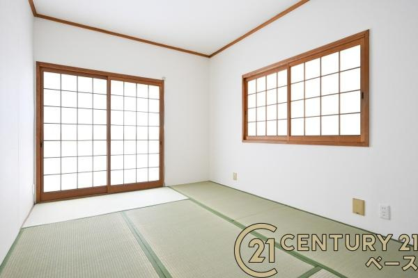 北葛城郡広陵町馬見南５丁目　一戸建の和室|■現地撮影写真■ほっこり落ち着ける和室！客間としてもご利用いただけます！