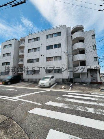 仲介手数料0円！牧の原中央マンションの外観