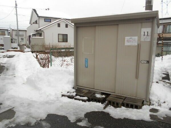 サンライフ都南B棟の周辺