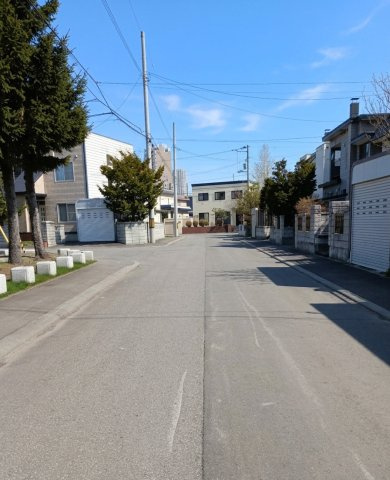 青葉町11丁目の周辺