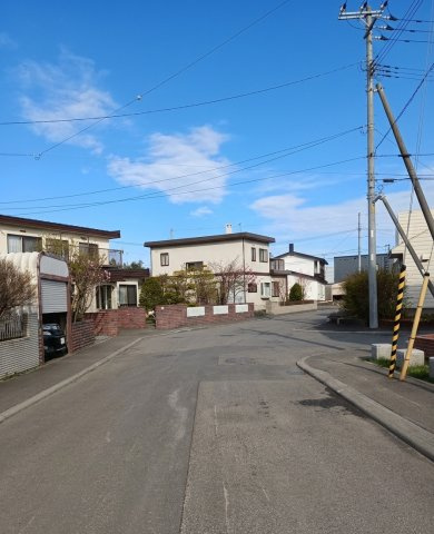青葉町11丁目の周辺