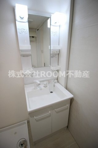 DOLCEVITA西町の独立洗面台|使いやすい独立洗面台です