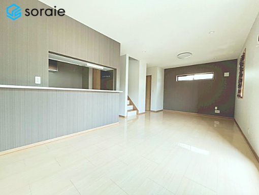 入間市東藤沢6丁目　中古戸建　の居間・リビング|2026/5/19撮影