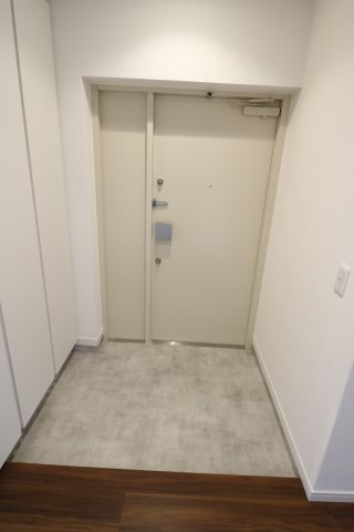 【玄関】