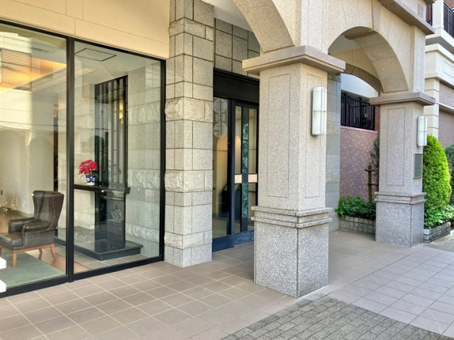 ライオンズ川越新富町のエントランス