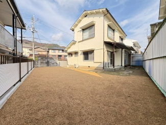 【庭】 | 箕面市如意谷2丁目貸家