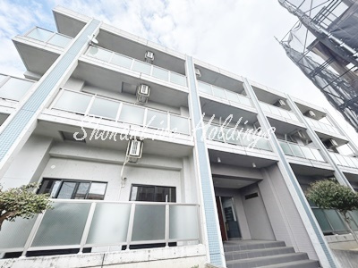 藤沢市花の木の賃貸マンションの外観