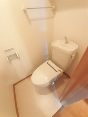 【トイレ】 | プロムナード和 | 清潔感のあるトイレです