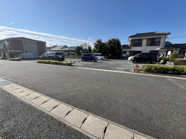 ＡＬＢＡ　Ａの駐車場