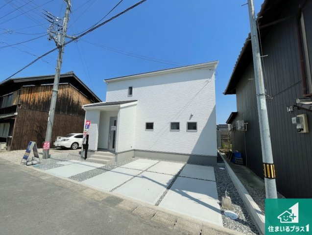 西脇市西脇　第16期　新築一戸建ての外観|お客様に長く安心して住んでいだだける事にこだわった家づくり！住んでからのアフターサービスにもしっかりと取り組んでいます！