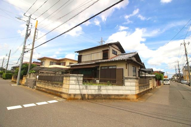 小山市西城南4丁目の外観|南側より（2026年5月撮影）