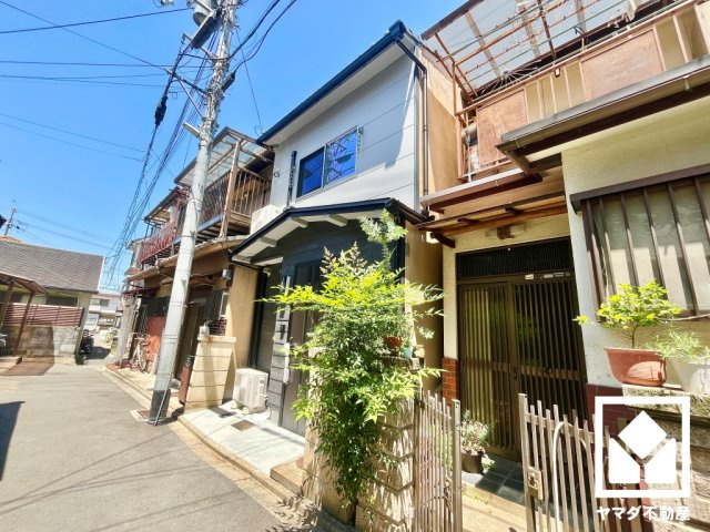 伏見区深草鳥居崎町の外観