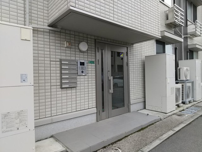 【エントランス】 | サンストロベリーB棟