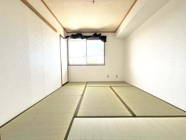 アイビー藤沢台の和室