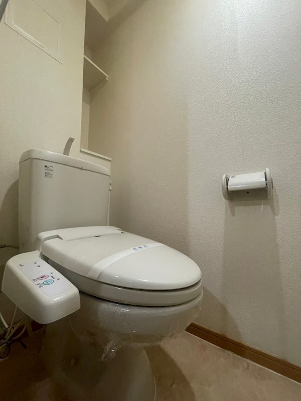 ハッピー・デンのトイレ|シンプルで使いやすいトイレです