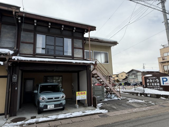 2026/3/31成約　戸建　高山市馬場町　1800万(2026/2/9新規)の外観