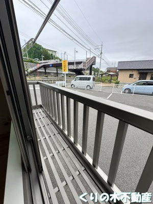 【玄関】 | ルミウス近見 A棟 | ゆったりとした玄関です