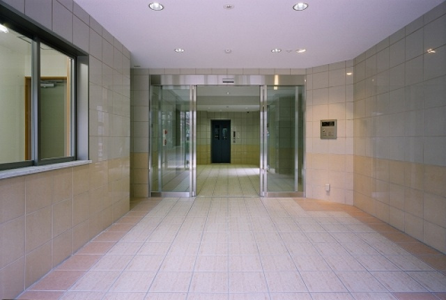 ルラシオン岡山野田屋町のロビー