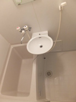 落ち着いた空間のお風呂です