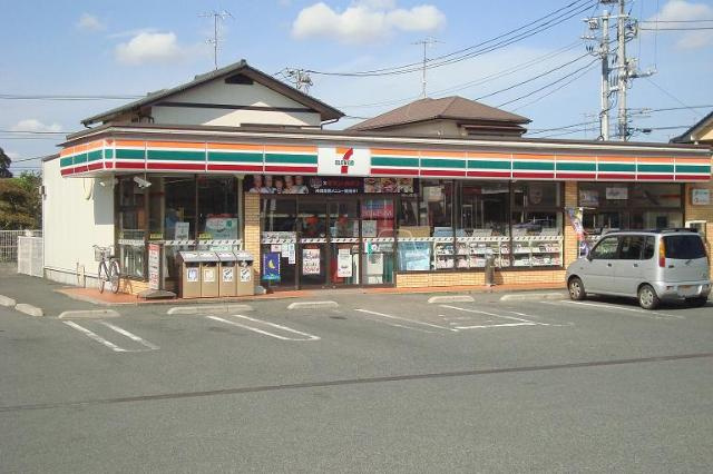 セブンイレブン大網白里バイパス店まで822ｍ