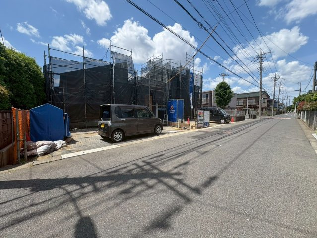 川越市天沼新田　新築分譲　「鶴ヶ島駅」徒歩15分　敷地61坪　【名細小学区】の前面道路含む現地写真
