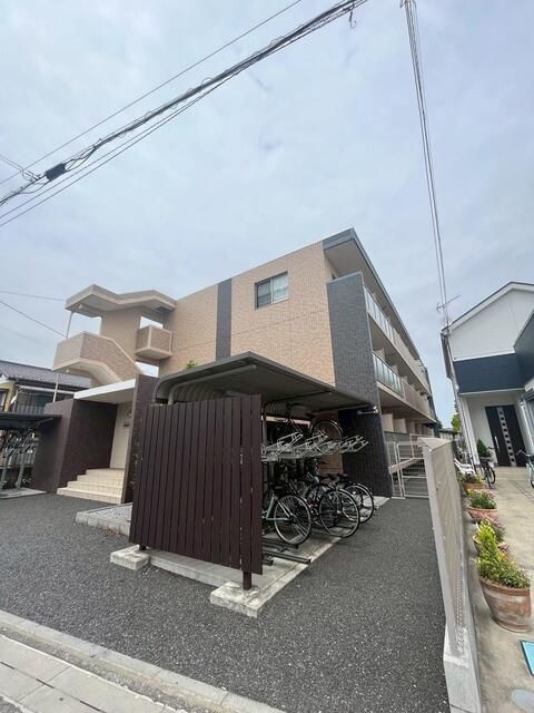 カメリア本町