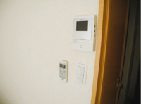 来訪者の顔が確認できるTVモニターホン