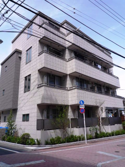 ホワイトキューブの外観