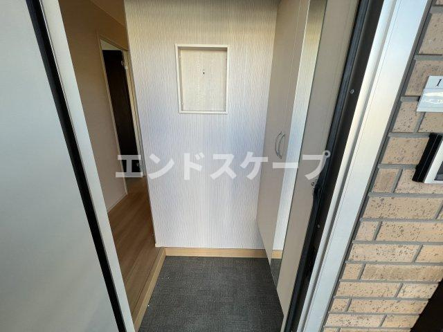 シェソワのエントランス|高崎、前橋のお部屋探しはエンドスケープまで！お客様の理想お聞かせ下さい♪