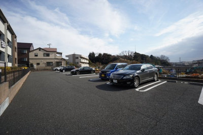 【駐車場】 | ハイグレイス1番館