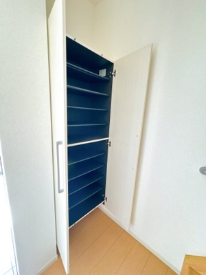 【収納】 | ハイグレイス1番館 | ※同物件、同タイプ、間取り反転のお部屋です