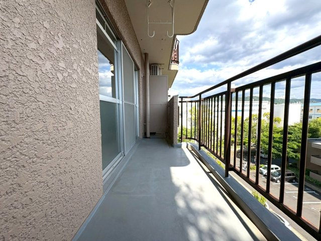◆リフォーム済み◆駅徒歩３分◆２沿線利用可◆ペット可（規約有）◆ユニ宇治川マンション３号館のバルコニー|バルコニー